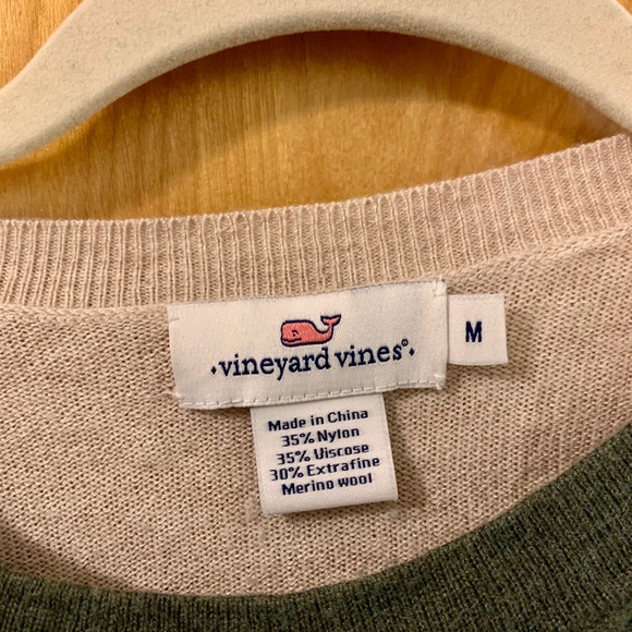 EUC Women’s Merino Wool sweater medium - Picture 2 of 3